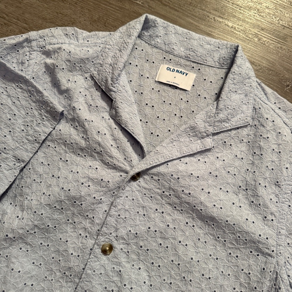 Old Navy Shirt Mens S Blue Eyelet 100% Cotton Coastal Vacation Resort Beach